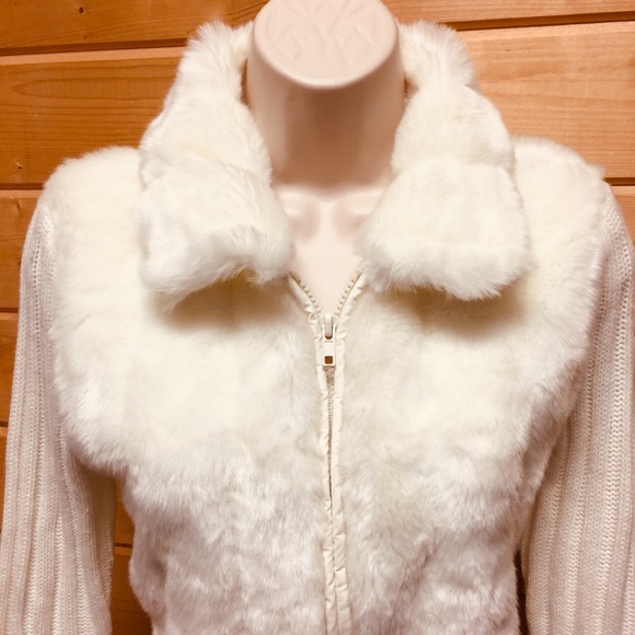 iDoll White Faux Fur Cardigan Sweater Sz S Small - Picture 2 of 5
